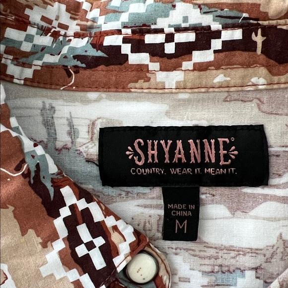 Shyanne Desert tossed long sleeve size M - Picture 9 of 12